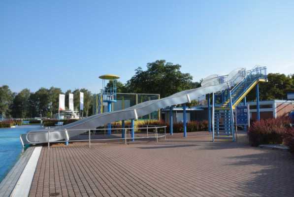 Wellenrutsche Freibad Wertheim